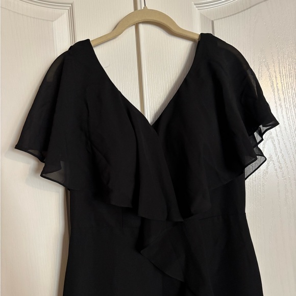 Jj’s House Trumpet mermaid style black chiffon mother of bride gown large - Picture 5 of 12